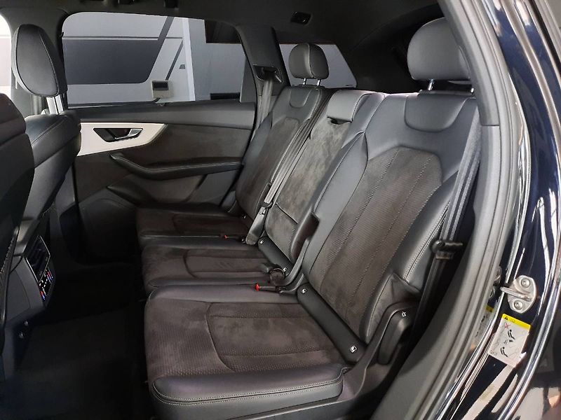 Audi Q7 (2021) 50 TDI quattro (210kW/285k) Ti - fotka 9 z 30