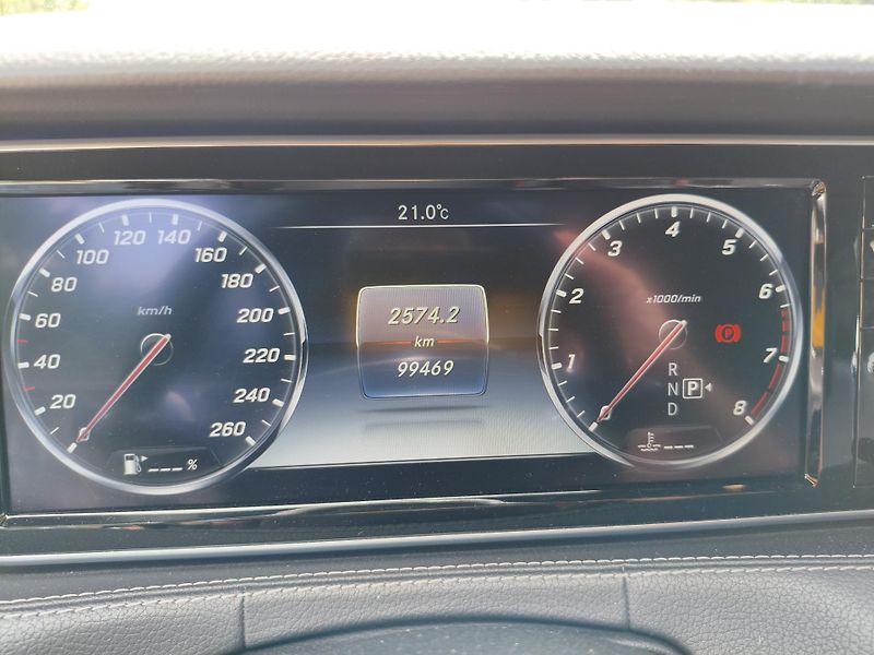 Mercedes-Benz Třídy S (2016) 400 4-Matic kupé - fotka 32 z 33