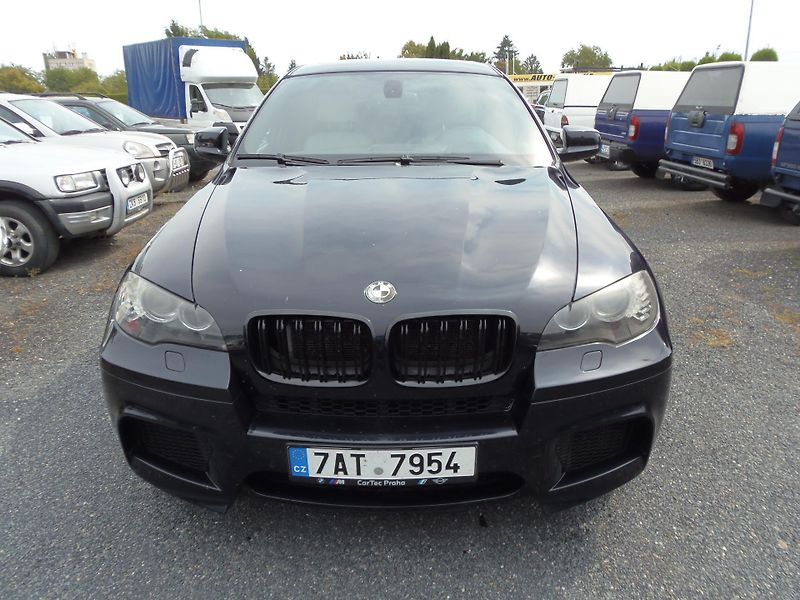 BMW X6 (2009) X6M - fotka 2 z 28