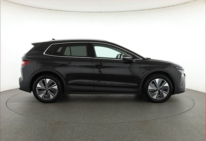 Škoda Elroq (2025) Selection 50 (55 kWh), SoH 99% - fotka 6 z 21