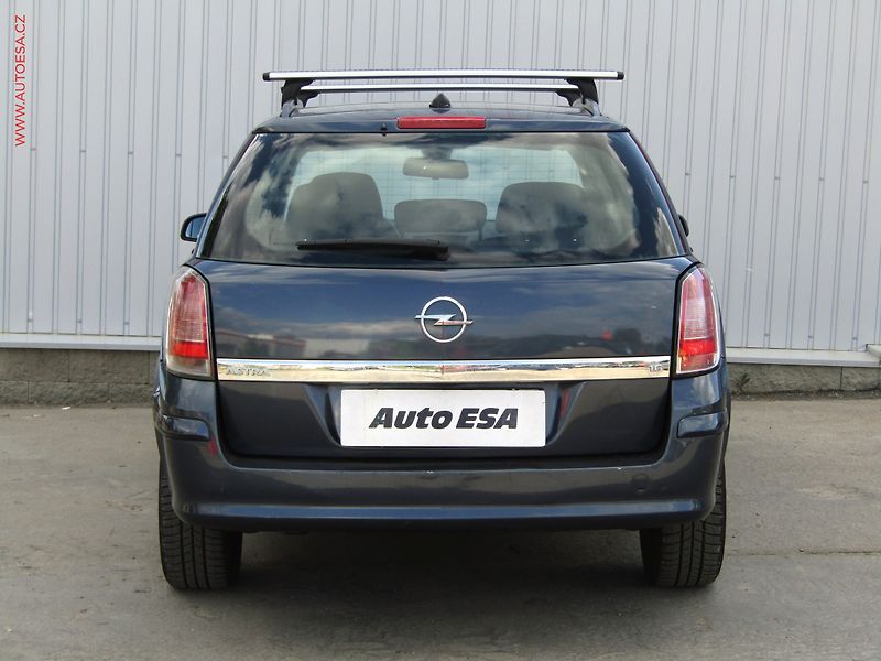 Opel Astra (2007) 1.6 i, AC, temp - fotka 5 z 16