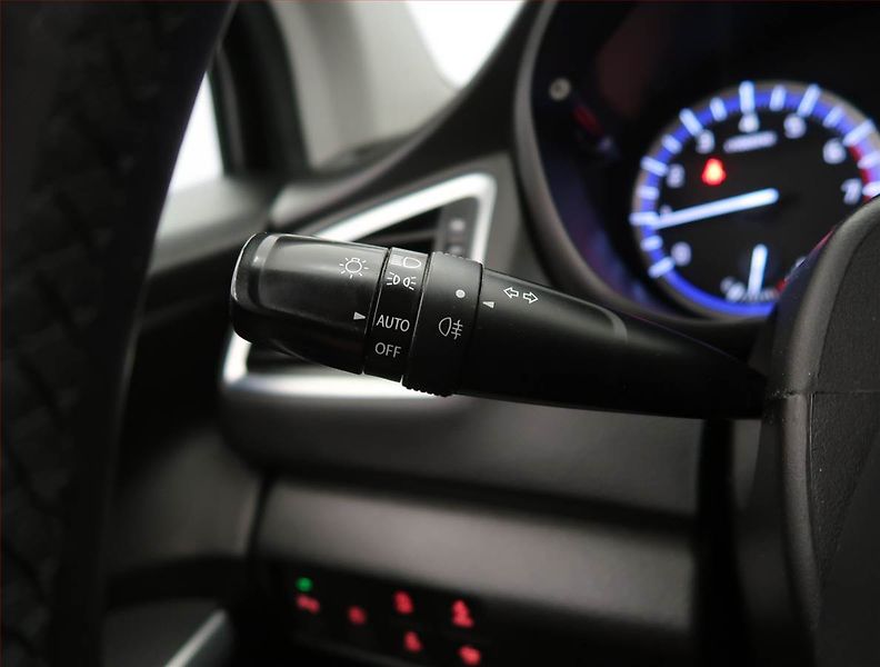 Suzuki SX4 S-Cross (2019) Elegance 1.4 BoosterJet, 4X4 - fotka 21 z 23