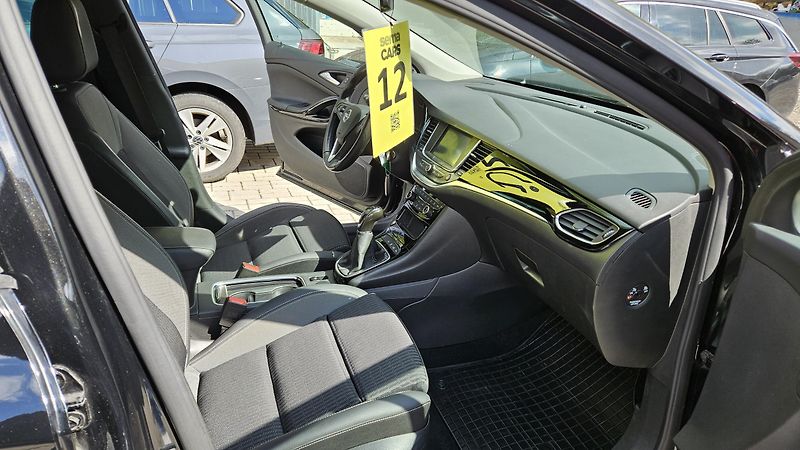 Opel Astra (2021) 1.2i Turbo 81kW  Elegance - fotka 14 z 37