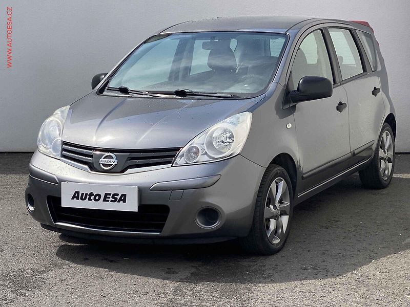 Nissan Note (2013) 1.5 dCi, Klima - fotka 3 z 12