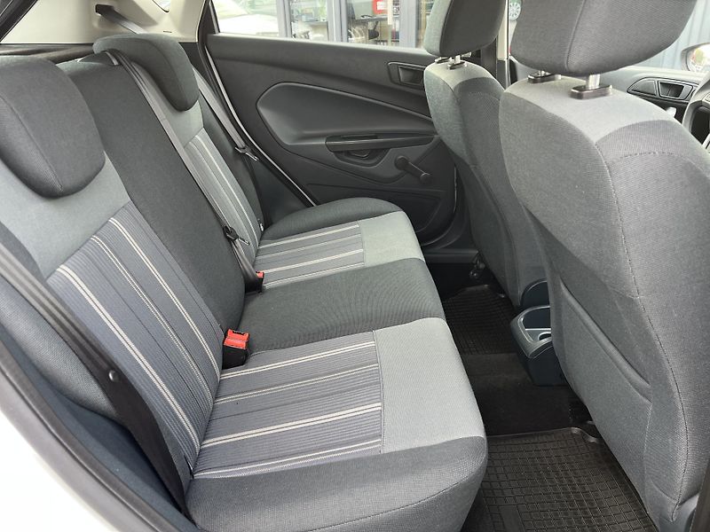 Ford Fiesta 1.25i KLIMA ALU KOUPENO V ČR - fotka 24 z 34