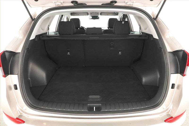 Hyundai Tucson (2017) 1.6 T-GDI, ČR,1.maj - fotka 10 z 14
