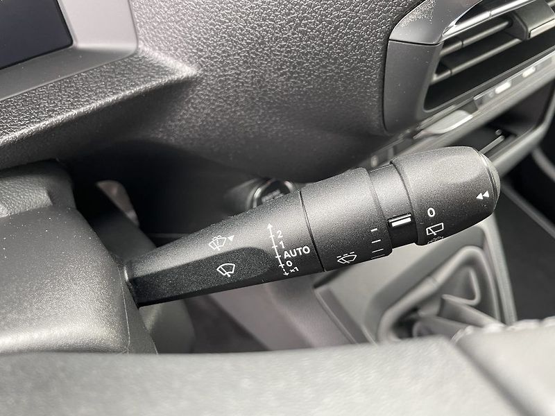 Toyota ProAce Verso 2.0D 6MT Family ODBĚR IHNED - fotka 22 z 28