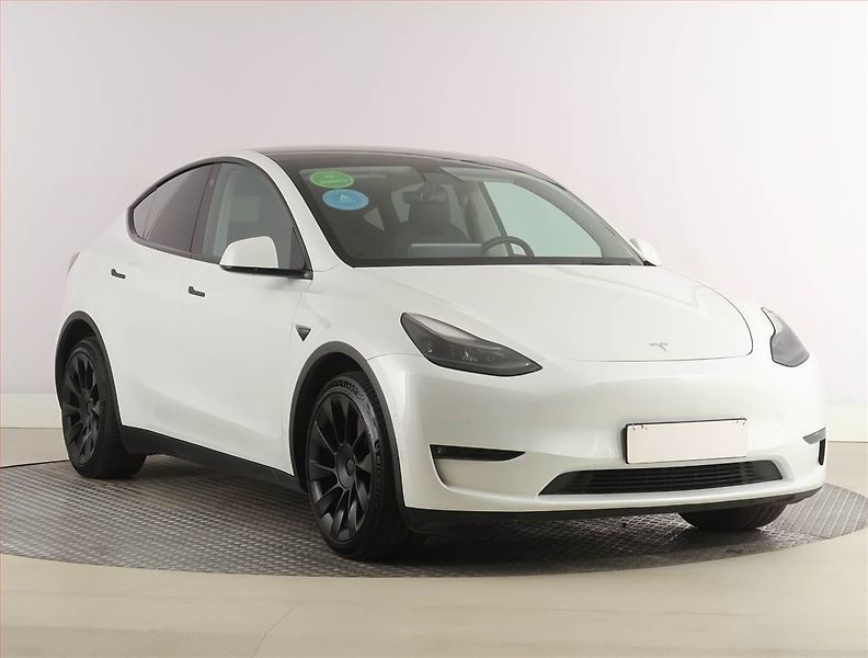 Tesla Model Y (2021) Long Range AWD 75kWh, SoH 91% - fotka 1 z 33