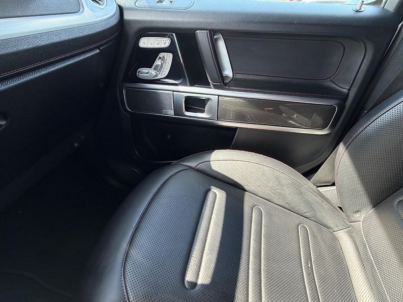 Mercedes-Benz Třídy G 400 d AMG - fotka 23 z 30