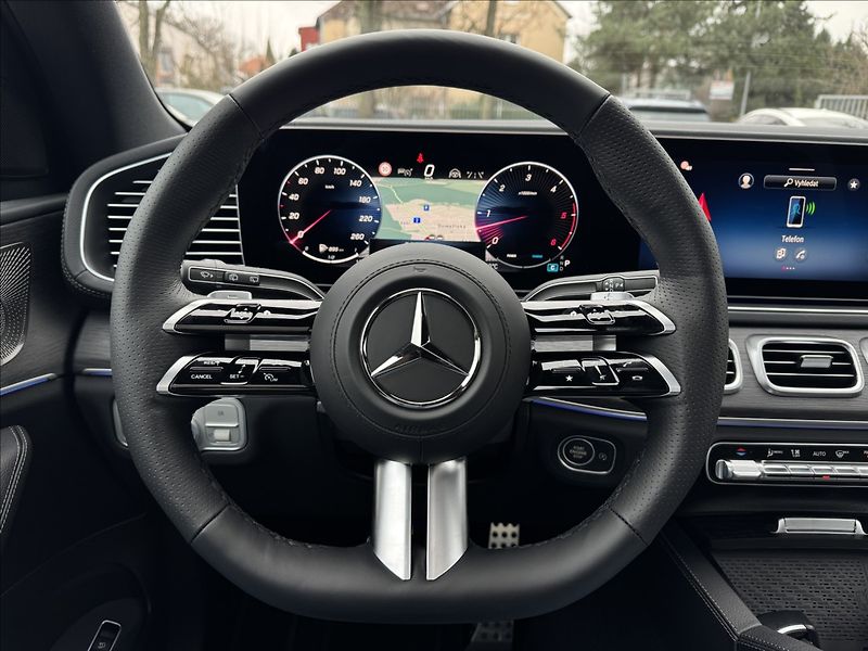 Mercedes-Benz GLS 450d AMG 4Matic - fotka 13 z 40