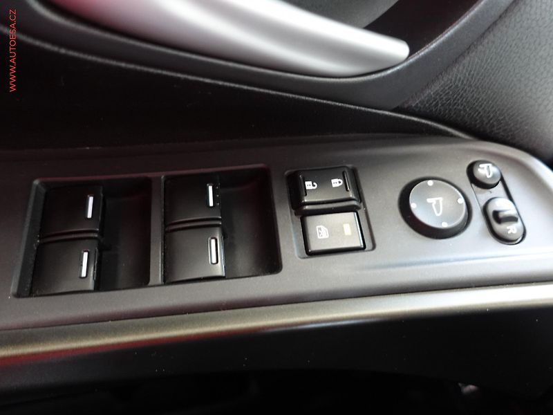 Honda Civic (2012) 1.4i, servis.kniha - fotka 14 z 21