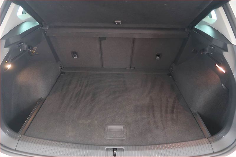 Volkswagen Tiguan (2020) 1.5 TSI - fotka 14 z 19