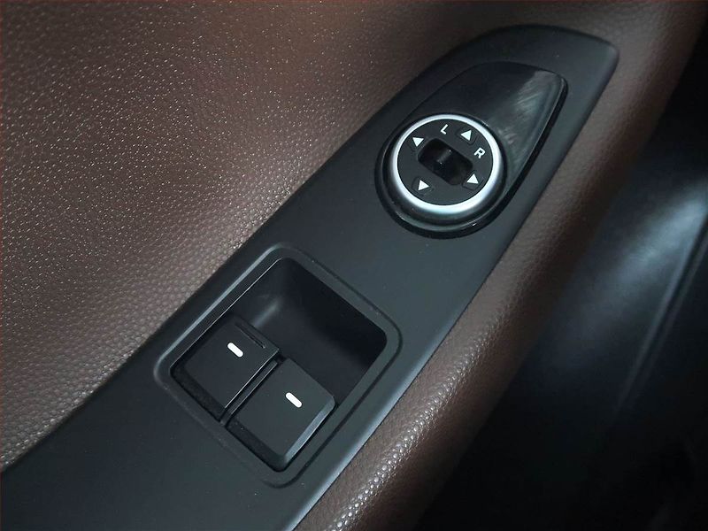 Hyundai i20 (2016) 1.2, ČR,1.maj, Serv.kniha - fotka 14 z 14