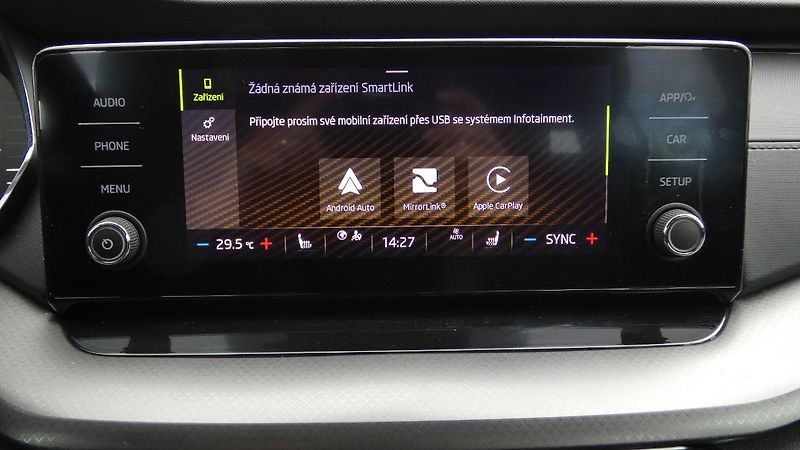 Škoda Octavia Combi 2,0 TDI Ambition - fotka 15 z 23