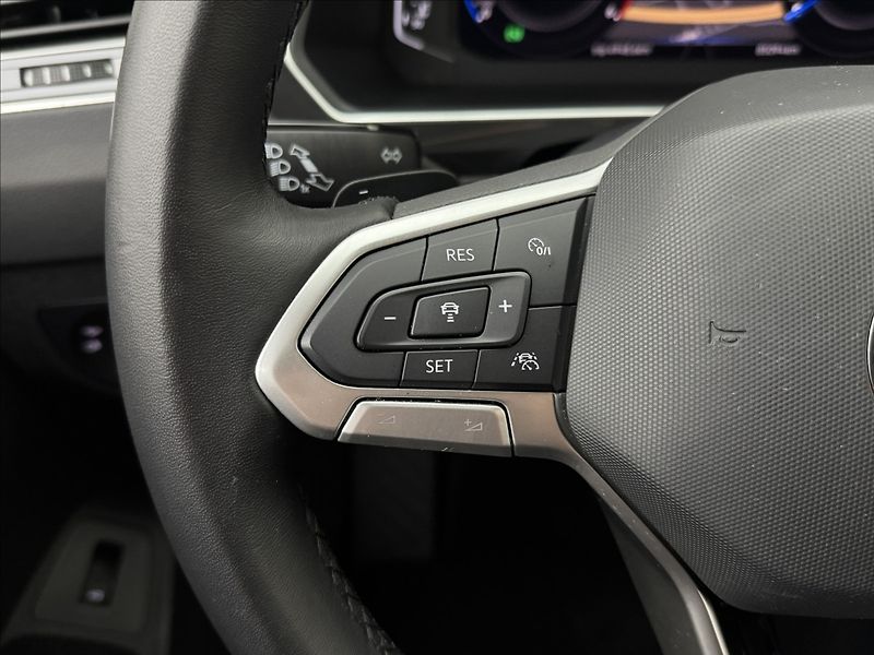 Volkswagen Tiguan 2,0 DSG DPH ACC NZTOP VC TAŽNÉ - fotka 10 z 49