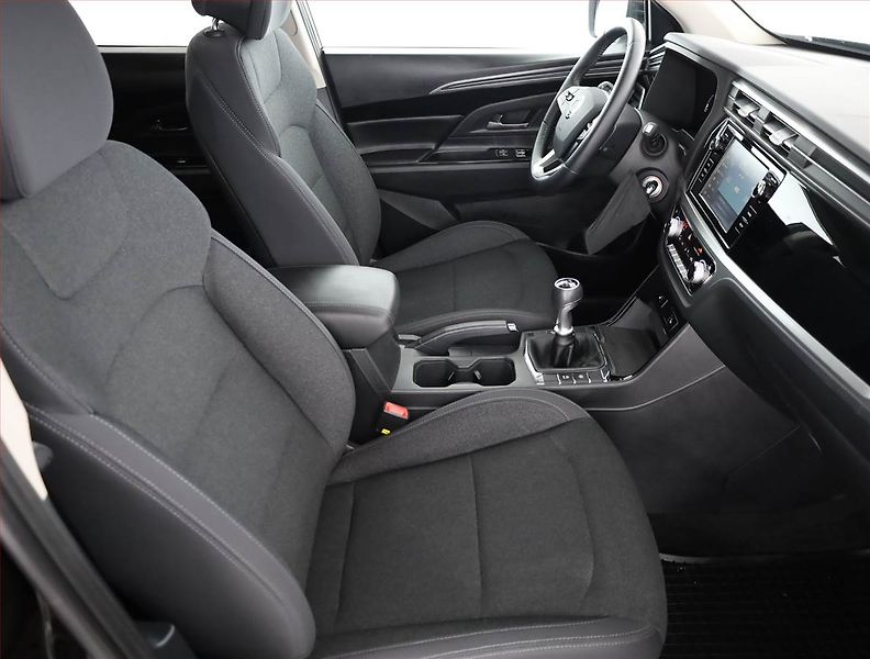SsangYong Korando (2022) 1.5 T-GDI, Serv.kniha - fotka 7 z 21