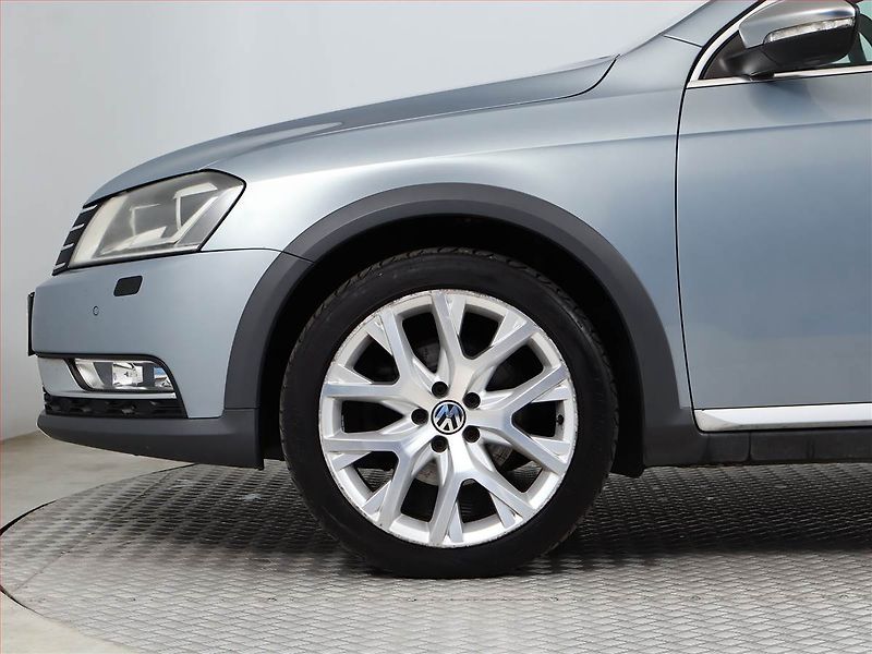 Volkswagen Passat (2013) Alltrack 2.0 TDI, 4X4 - fotka 13 z 18