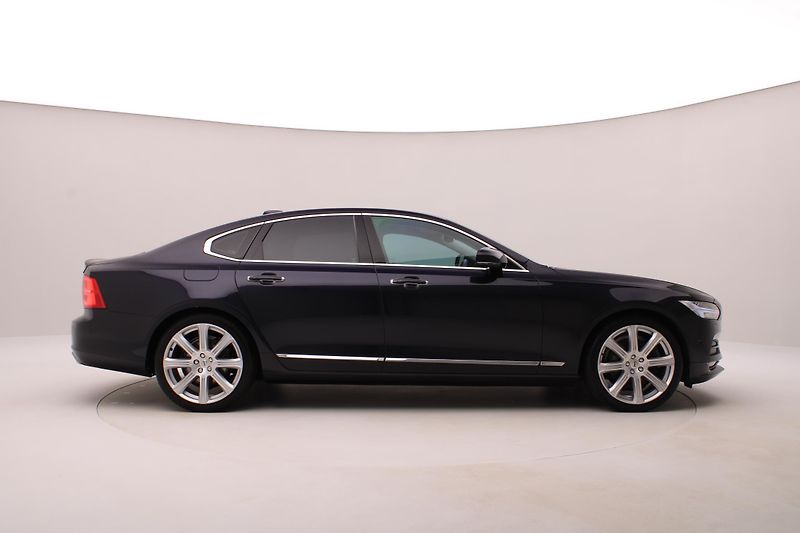 Volvo S90 T6 AWD   REZERVACE - fotka 13 z 40