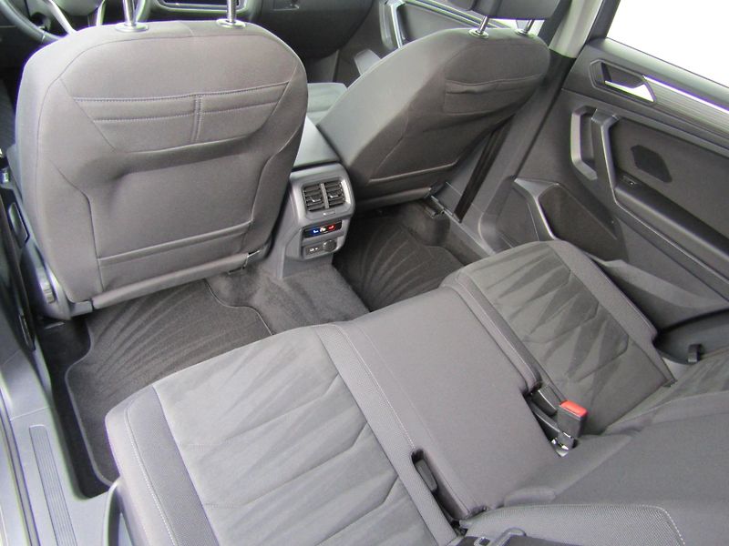 Volkswagen Tiguan (2022) Life 1,5 TSI DSG 110KW - fotka 25 z 30