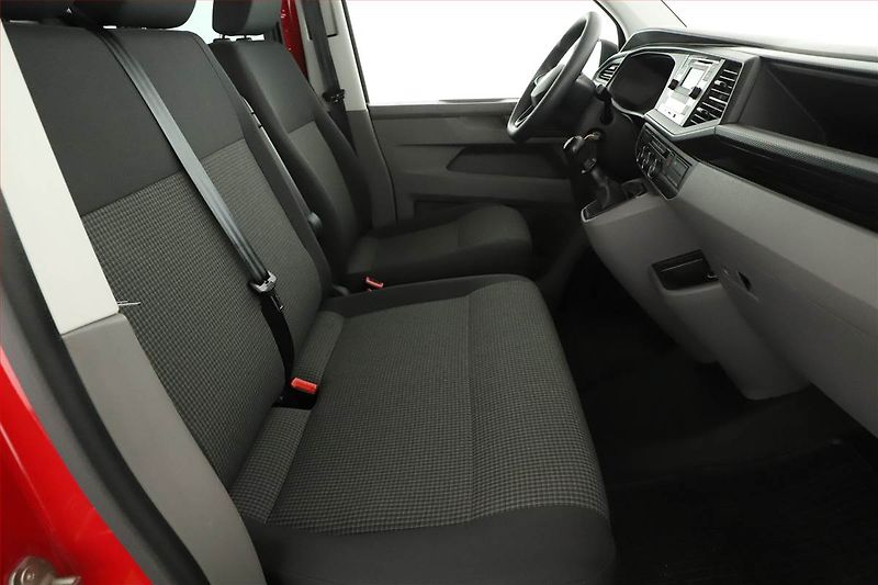 Volkswagen Transporter (2022) 2.0 TDI 4MOTION, Bus, 9Míst - fotka 7 z 16