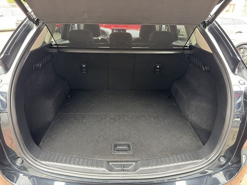 Mazda CX-5 (2022) 2.0i G-165 LED Navi Kamera 360 - fotka 21 z 47