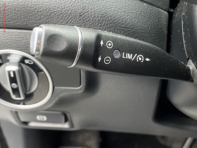 Mercedes-Benz CLA (2016) 2.2 CDi 200d, AT, bixen, kůže - fotka 13 z 19