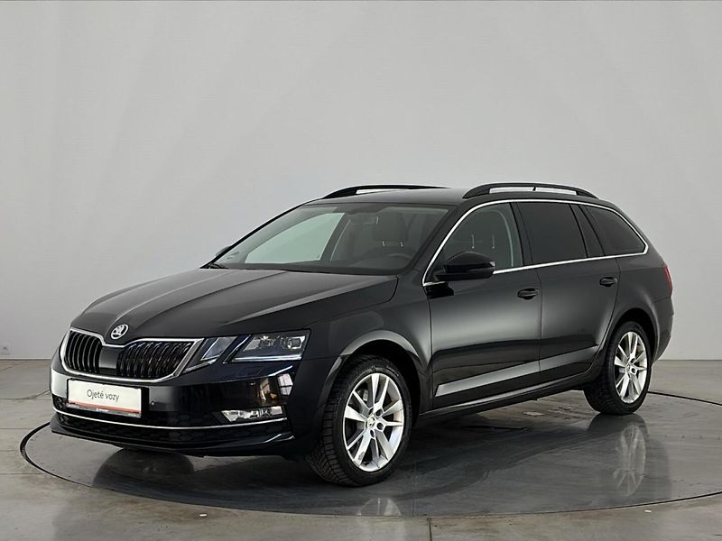 Škoda Octavia Style 4x4 DSG - fotka 1 z 29