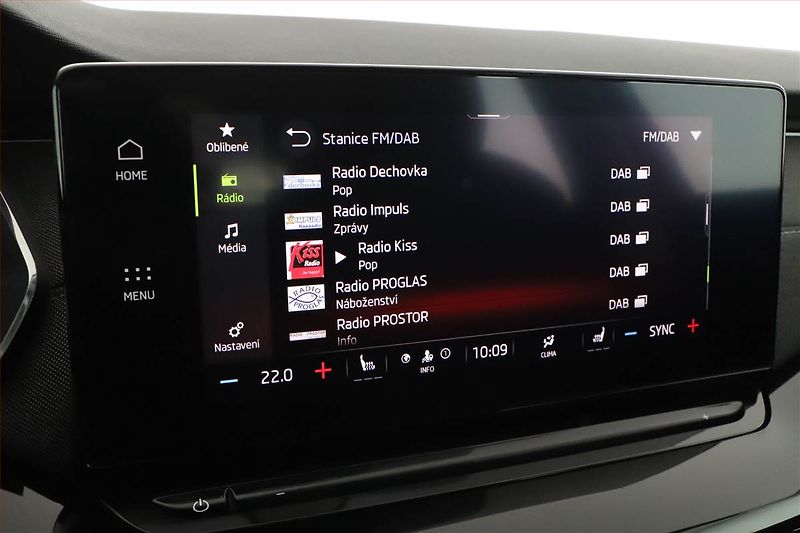 Škoda Octavia (2023) Style 2.0 TDI, ČR,1.maj - fotka 9 z 16