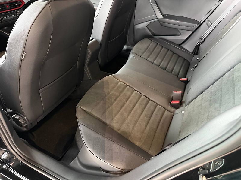 Seat Arona (2024) 1.0 TSI 81kW FR DSG - fotka 17 z 21