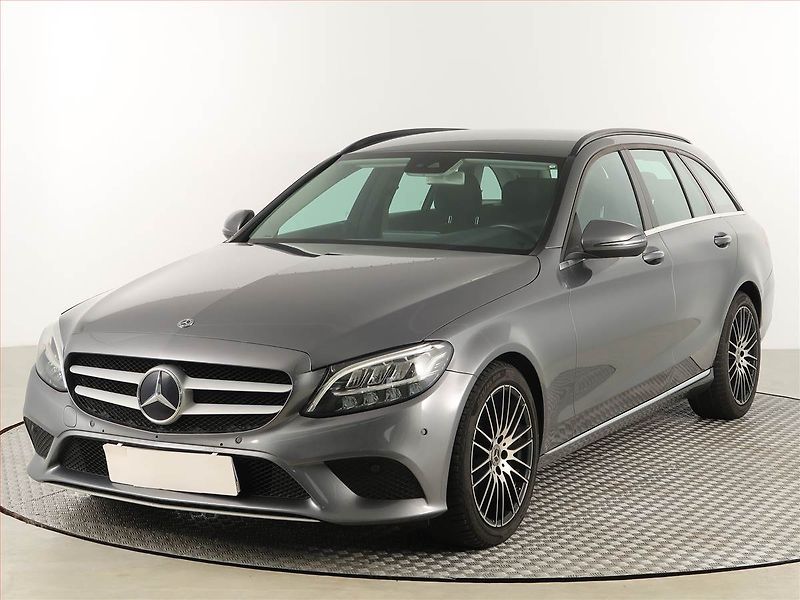 Mercedes-Benz Třídy C (2019) Classic C 220 d, Automat, Navi - fotka 2 z 20