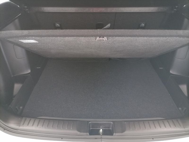 Suzuki Vitara (2018) 1.6 VVt Elegance - fotka 17 z 19