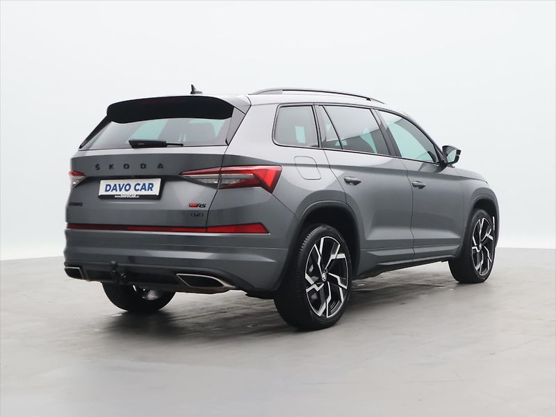 Škoda Kodiaq 2,0 TSI RS 180kW DSG 4x4 DPH - fotka 7 z 32