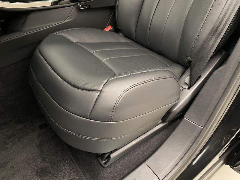 Land Rover Range Rover Sport (2026) D300 DYNAMIC HSE REZERVACE - fotka 48 z 72