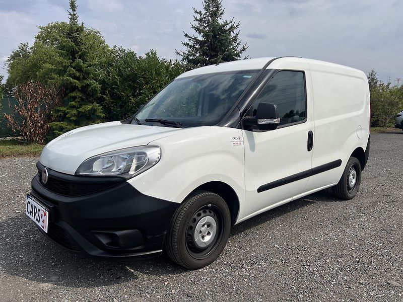 Fiat Dobló 1.3MTJ,66kw,ČR - fotka 1 z 27