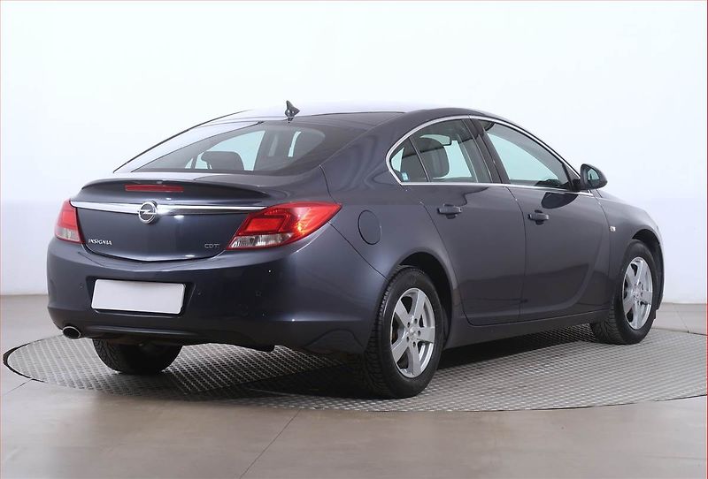 Opel Insignia (2009) 2.0 CDTI, Navi, Tempomat - fotka 5 z 19