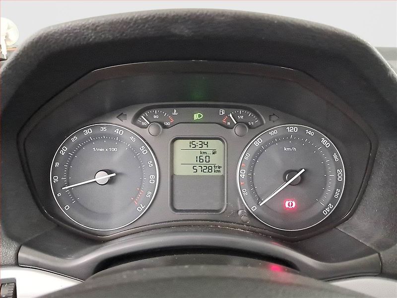 Škoda Octavia (2006) 1.6, po STK, za skvělou cenu - fotka 11 z 17