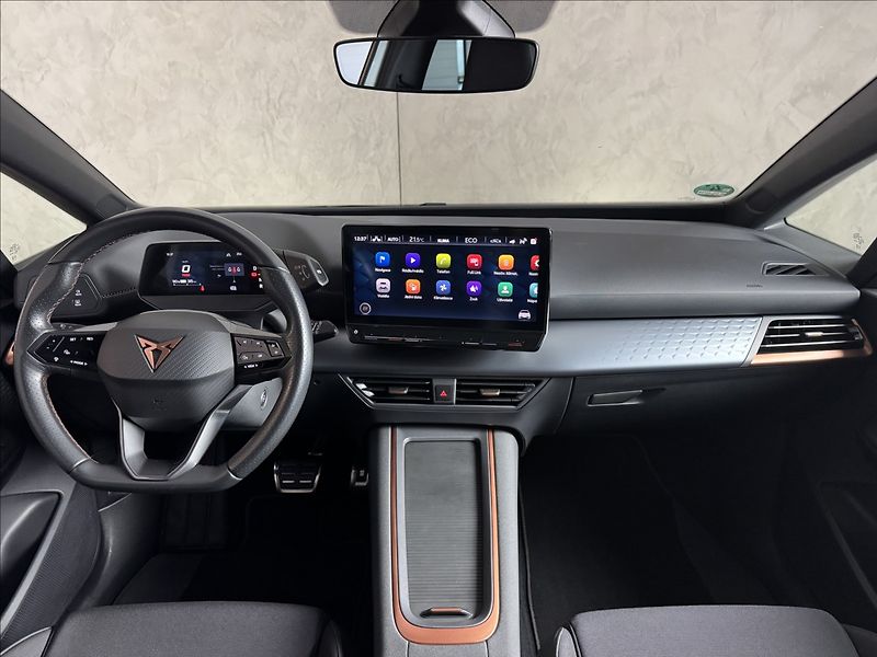 Cupra Born 150kW LED Tepelko Kamera - fotka 16 z 50