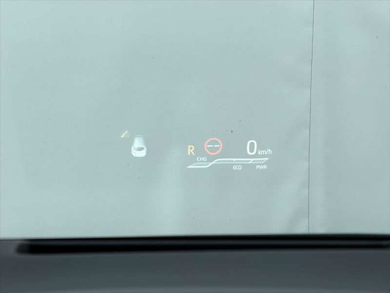 Toyota Corolla 2,0 GR sport, Hybrid - fotka 16 z 20