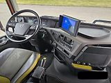 Volvo FH (2015) 16.550 6x4 tahač + HR EURO 6 - náhled 17