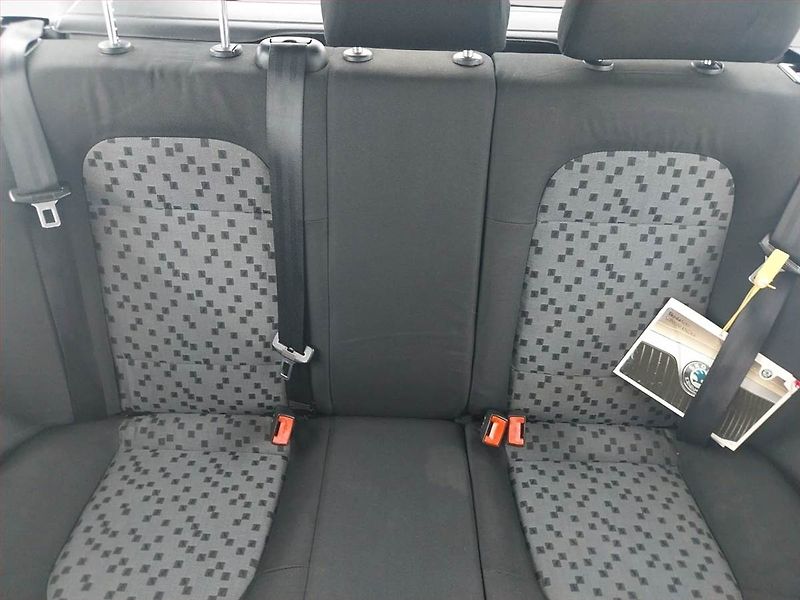 Škoda Fabia (2006) Ambiente 1.2 12V, Serv.kniha - fotka 10 z 13