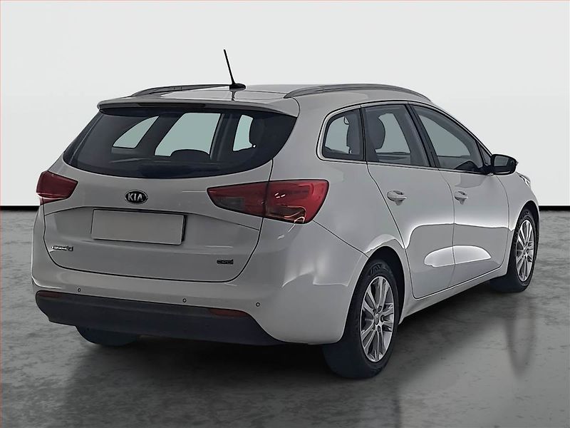 Kia Ceed (2014) 1.6 CRDi, Navi, Tempomat - fotka 5 z 20