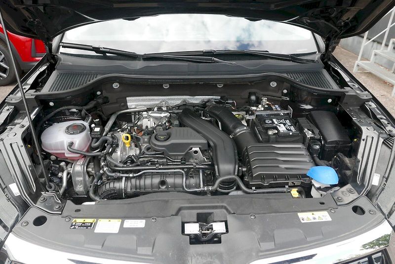 Škoda Karoq (2025) 1.5 TSI 110 kW DSG 7° Top Sele - fotka 24 z 29