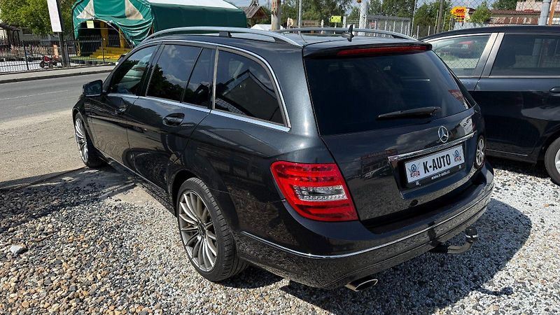 Mercedes-Benz Třídy C (2012) 2.2CDI 125kW *REZERVOVANO - fotka 6 z 20