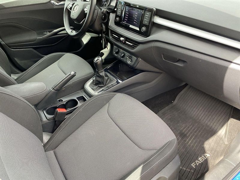 Škoda Fabia (2021) 1,0 MPi Ambition+ - fotka 8 z 31