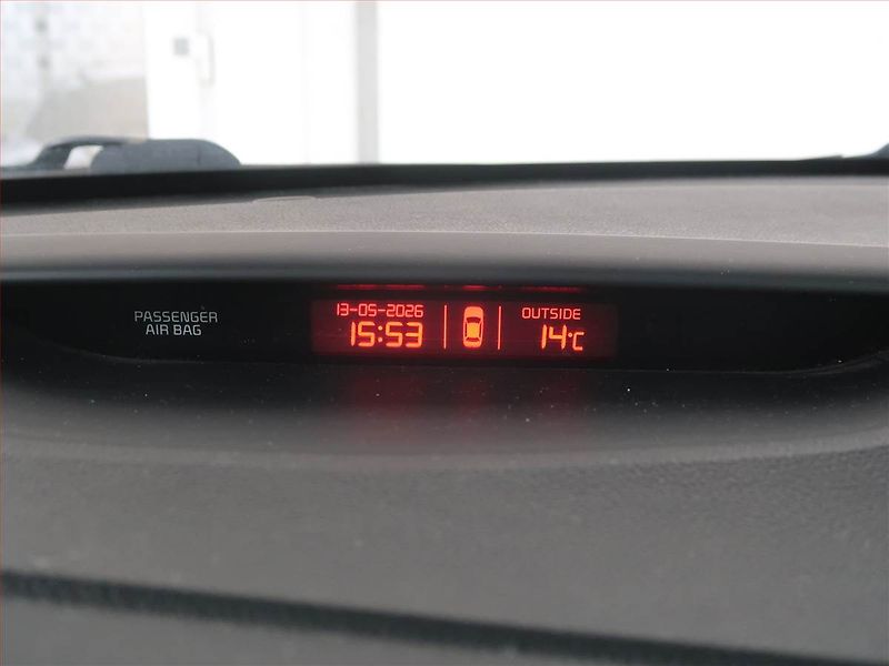 Kia Ceed (2012) 1.6 CRDi, Tempomat - fotka 12 z 14