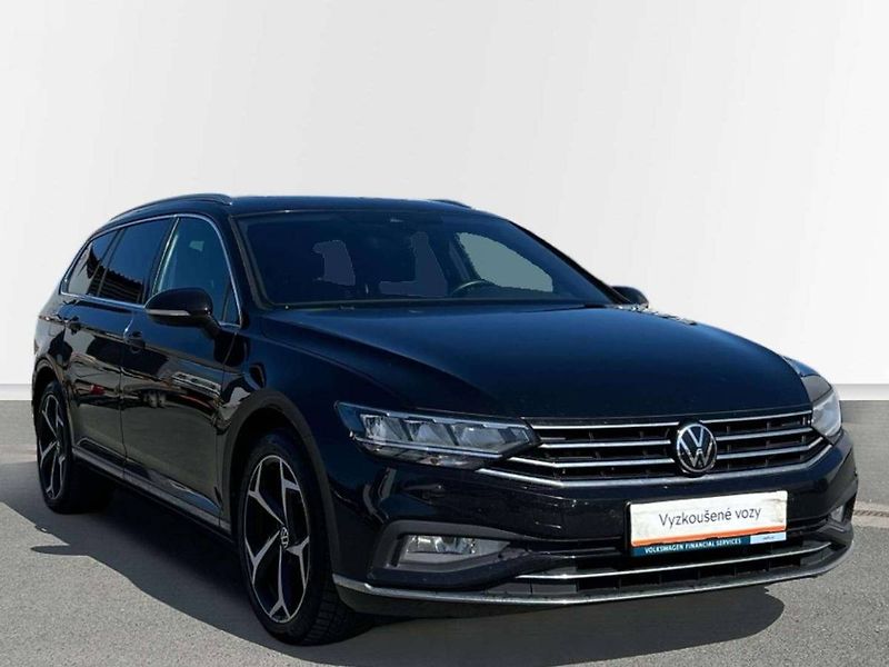 Volkswagen Passat (2022) 2.0 TDI 147kW BMT 4MOT DSG Ele - fotka 9 z 20