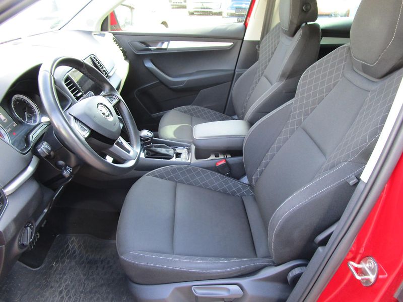 Škoda Karoq 1,6TDI-85KW-DSG-NOVÁ STK - fotka 15 z 30