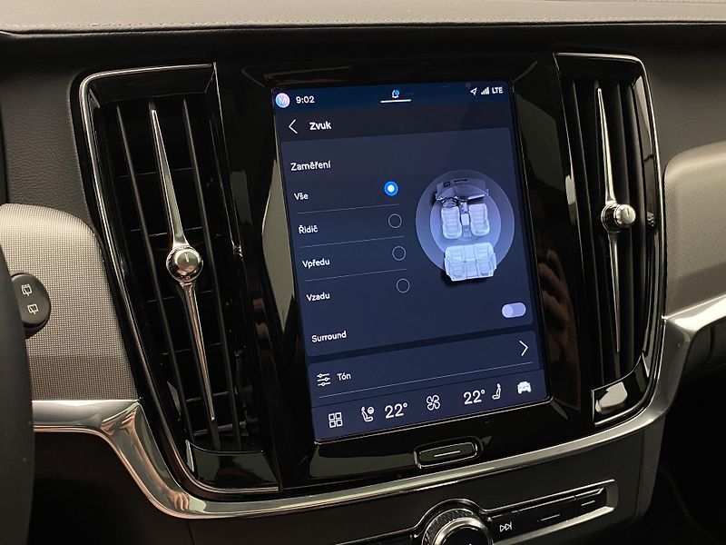 Volvo V90 T8 AWD RECHARGE DARK PLUS AUT - fotka 59 z 65