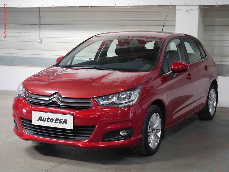 Citroën C4 (2016) 1.2i, 2.maj,ČR, STK6/28 - fotka 3 z 17