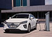 Hyundai Ioniq EV - 899 900 Kč